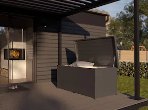 Good reasons to try Hörmann storage space systems: Terrace with an open garden box
