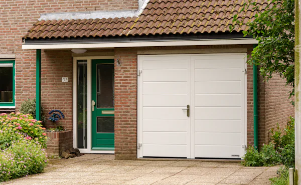 NT60-2 Openslaande garagedeur NT60-2 Openslaande garagedeur