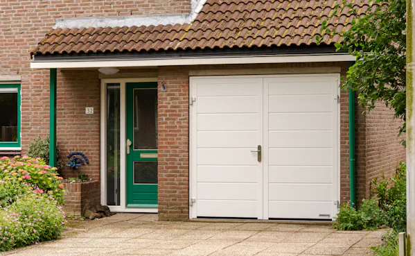NT60-2 Openslaande garagedeur NT60-2 Openslaande garagedeur