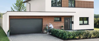 Oferte promoționale Hörmann - Elegant și sigur pentru casa dumneavoastră!
Uși și porți ecologice de la numărul 1 în Europa, la prețuri promoționale. Doar până la 31 decembrie 2026 inclusiv - solicitați acum oferta dumneavoastră individuală! 