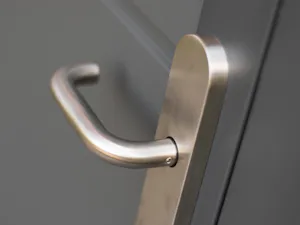 This side-hinged door offers the option to open one or both... NT60-2 Door Handle