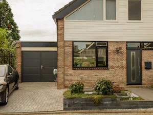 The NT60-2 is manufactured with double-skinned steel panels... The NT60-2 is manufactured with double-skinned steel panels filled with polyurethane, providing not only strength but also a long service life. The door infill has a depth of 42 mm, while the...