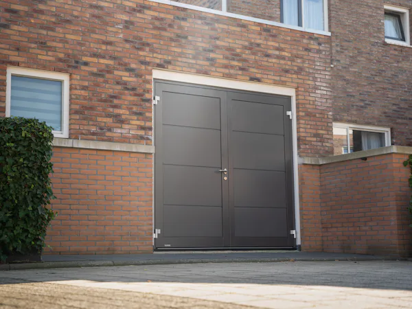 Openslaande garagedeur Sprundel | Hörmann