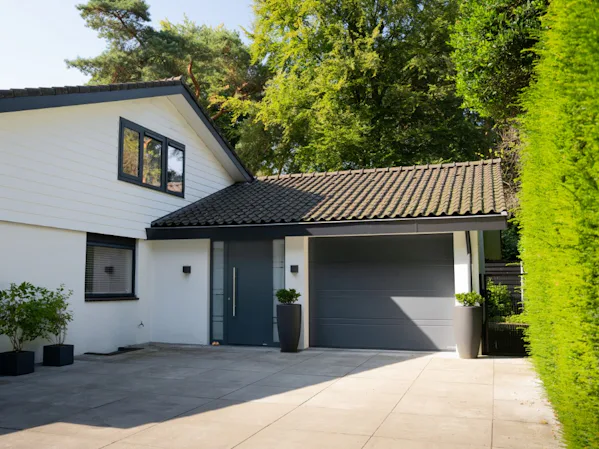 Sectionaaldeuren Valkenswaard | Hörmann