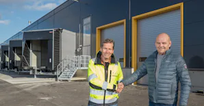 Energieffektive løsninger Den nye terminalen er sertifisert til Very Good iht. Breeam -Nor-standarden. Hörmann Dobo- systemer bidrar til å redusere energitapet fra bygget under lossingen.
- Fordelen med denne løsningen er at...