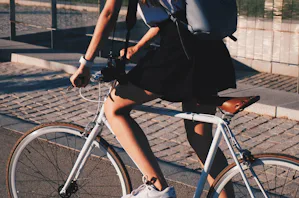 Une barrière est-elle sûre pour les cyclistes, les piétons et les enfants qui jouent à proximité ? La sécurité constitue la priorité absolue de Hörmann, y compris pour les systèmes de contrôle d’accès.
Nos installations sont équipées de dispositifs de sécurité actifs tels que des cellules...