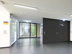 Schiebetore aus Stahl und Edelstahl