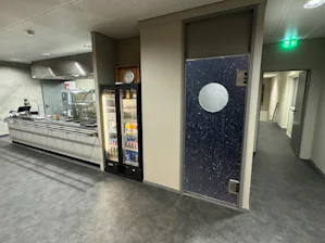 The manufacture of our swing doors produces waste material –... The manufacture of our swing doors produces waste material – for example, from window cut-outs or edge milling. This waste consists of polyethylene (PE) and accounts for up to 13% of the original...