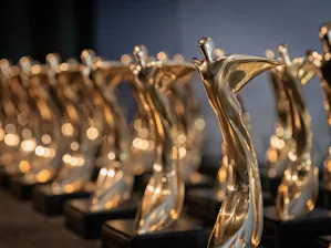 Architects‘ Darling Award: Bronze in der Kategorie “Cradle-to-Cradle” Seit 2018 zählt Hörmann zu den führenden Preisträgern der renommierten Architects‘ Darling Awards, mit denen jährlich die besten Marken und Produkte der Bauindustrie ausgezeichnet werden. Hörmann...