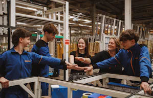 Mit uns startest du nicht nur in deine Ausbildung, Starte durch im Werk Eckelhausen – und gestalte mit uns deinen Weg!
🤝 Der Einstieg ins Berufsleben beginnt für viele mit einer Ausbildung. Dabei ist es wichtig, einen Beruf zu wählen, der zu den...