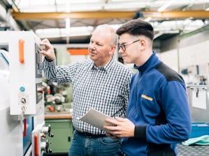 Schülerpraktika  Die grundlegende Voraussetzung für die richtige Berufswahl ist, dass die Arbeit Freude bereitet. Weißt Du schon, welcher Beruf oder Arbeitsbereich zu Dir passt? Finde das durch ein Praktikum bei...