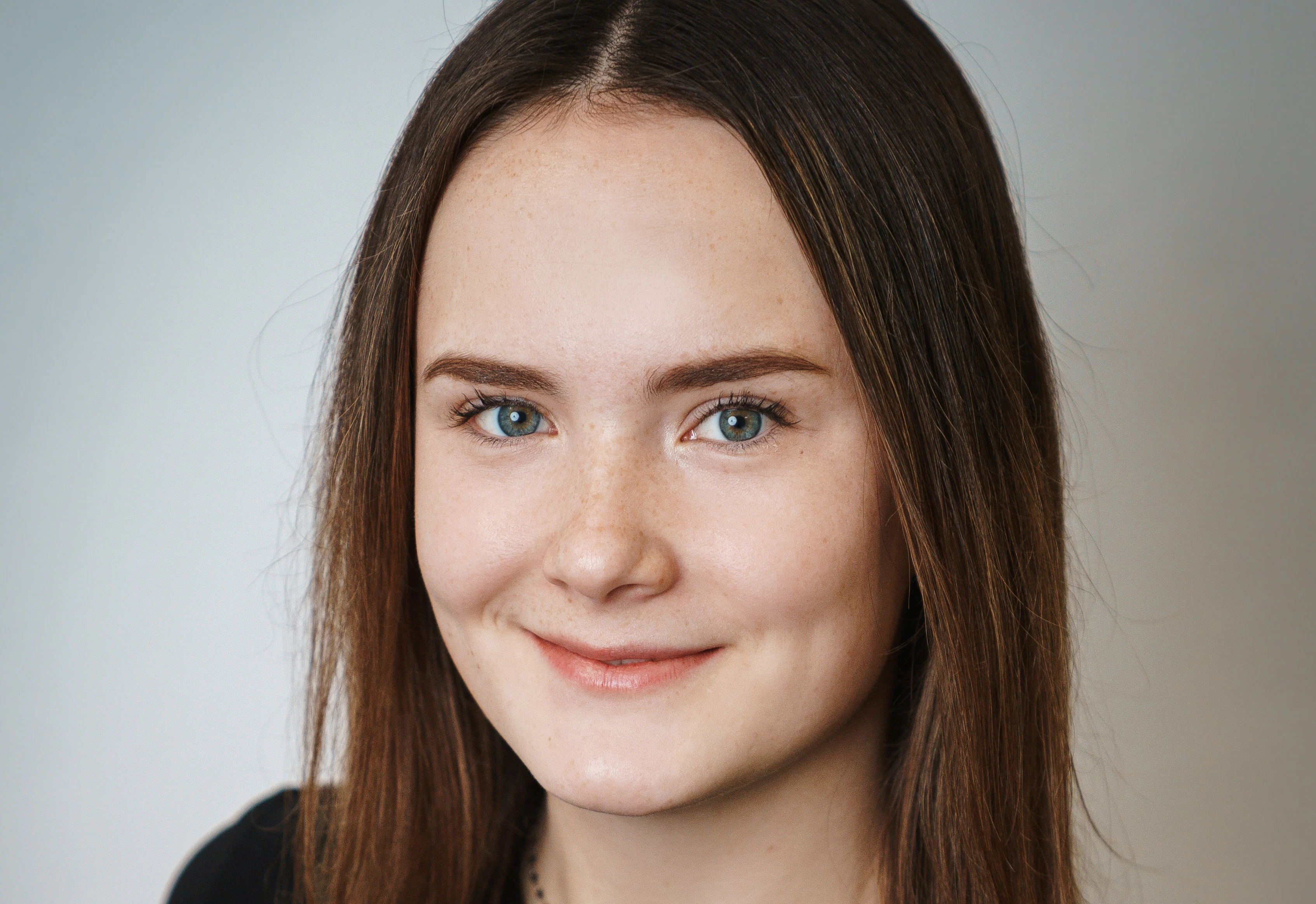 „Die Ausbildung bei Hörmann bietet viele Möglichkeiten, sich... „Die Ausbildung bei Hörmann bietet viele Möglichkeiten, sich weiterzuentwickeln. Die Kombination aus Praxis und Theorie bringt Abwechslung in den Arbeitsalltag und mehr Verständnis für die erlernten...