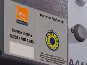 Der Gesetzgeber verlangt: Elektrisch und manuell betrieben... Der Gesetzgeber verlangt: Elektrisch und manuell betrieben Anlagen im gewerblichen Bereich müssen regelmäßig durch sachkundige Personen auf ihren sicheren Zustand geprüft werden.* Und auch Feuer- und...