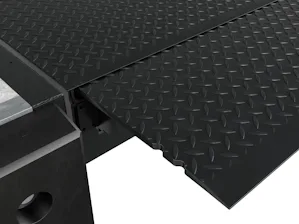 Niveleur de quai hydraulique HTL2 R Quais de chargement à niveleur extensible
Lorsque différents types de véhicules sont utilisés sur un quai de chargement, ou lorsque la distance au camion est importante (par exemple, si la porte est...