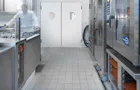 Pendeltür in der Großküche