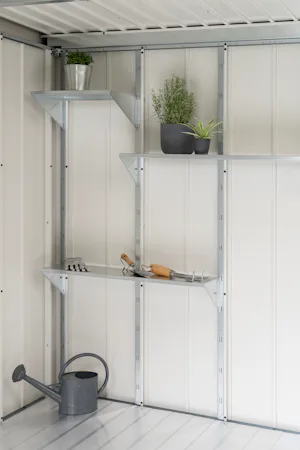 Étape 6 : l’aménagement Maintenant que la structure est en place, place à l’étape la plus agréable : transformer l’abri de jardin en un espace fonctionnel, adapté à votre style de vie.
Espaces de rangement...