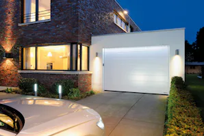 Stille motoren met softstart en softstop Het geheim van een geruisloze werking ligt bij de aandrijving.
De Hörmann-garagedeuraandrijvingen (zoals de SupraMatic en ProMatic) zijn uitgerust met een intelligente tandsnaartechnologie. In...