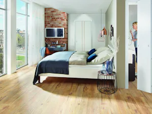 Une porte de qualité : un investissement rentable Une porte d’intérieur laquée Hörmann de qualité peut durer 15 à 20 ans, voire plus si elle est bien entretenue. Les alternatives meilleur marché doivent souvent être remplacées après quelques années....