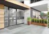 Porte d’entrée TopComfort en verre pour immeubles collectifs