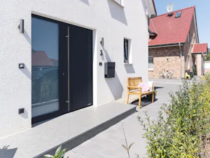 Waarom kiezen voor deurbeslag van Hörmann bij uw buitendeur? Deurbeslag buitendeur | ThermoPlan Hybrid Voordeur Hörmann