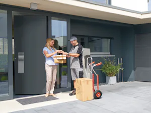 Avantajele dumneavoastră dintr-o privire:
Profil canat... Casă cu ușă de intrare în locuință ThermoCarbon, gri