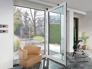 Avantajele dumneavoastră dintr-o privire:
Echipament... Vedere interioară a ușii de intrare în locuință TopComfort cu acționări