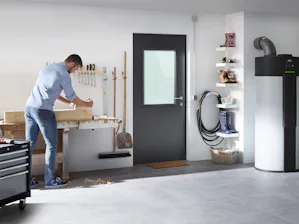 MZ Thermo65 / MZ Thermo46 – La porte d’extérieur à rupture de pont thermique présentant d’excellents coefficients d’isolation Avec les portes multifonctions MZ Thermo65 / MZ Thermo46, vous réduisez durablement vos déperditions thermiques, par exemple dans des locaux annexes ou ateliers chauffés. Le vantail de porte avec âme...