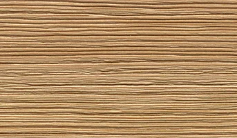 Les deux types de bois sont également disponibles avec une surface brossée. Elle confère à votre porte un aspect naturel qui souligne particulièrement le charme de maisons à colombage ou de campagne. La surface est disponible pour toutes les portes de garage sectionnelles LTH et les portillons indépendants (sauf à cassettes V).