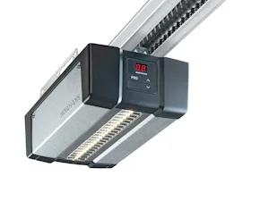 Mit einer Öffnungsgeschwindigkeit von bis zu 25 cm/s bietet... Mit einer Öffnungsgeschwindigkeit von bis zu 25 cm/s bietet der Garagentor-Antrieb SupraMatic eine schnelle Toröffnung. Für mehr Komfort lässt sich der Antrieb mit smartem Bedienzubehör wie...