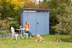 Met dat beetje extra wordt uw tuinhuis nog handiger. Of u nu... Met dat beetje extra wordt uw tuinhuis nog handiger. Of u nu uw fiets veilig wilt stallen, gereedschap altijd bij de hand wilt hebben, regenwater wilt opvangen of uw lievelingsplant weelderig wilt...
