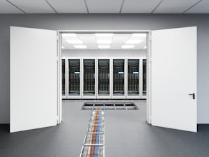 Die Stahl-Objekttüren von Hörmann kommen multifunktionalen... Die Stahl-Objekttüren von Hörmann kommen multifunktionalen Anforderungen nach und können im Innen- und Außenbereich eingesetzt werden. Sie sorgen für den geforderten Feuer- und Rauchschutz und sind...