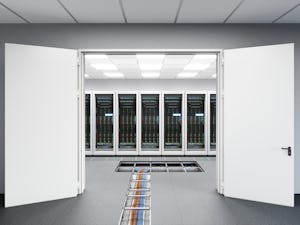 I portoni in acciaio di Hörmann soddisfanorequisiti... I portoni in acciaio di Hörmann soddisfanorequisiti multifunzionalie possono essere utilizzate sia all'interno che all'esterno. Forniscono la necessariaprotezione dal fuoco e dal fumoe sono...