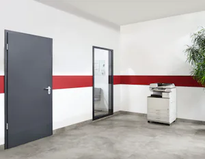 Las puertas ZK llevan años demostrando su eficacia como... Las puertas ZK llevan años demostrando su eficacia como puertas robustas para sótanos y almacenes en casas unifamiliares y edificios de comunidad, así como para el acceso al ático no habitable. La...