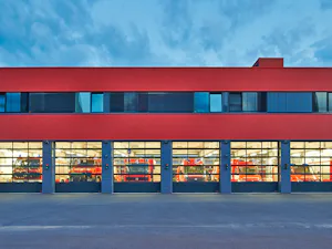 Hulpdiensten Sectionaaldeuren voor hulpdiensten | Hörmann