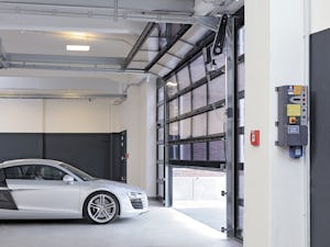 Rentabilité optimale, sécurité de fonctionnement et... Rentabilité optimale, sécurité de fonctionnement et protection des personnes durables ainsi que fonctionnement extrêmement silencieux, même à haute fréquence, telles sont les caractéristiques...