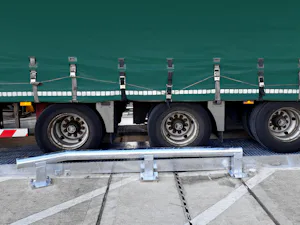 Oprijbordessen VR Oprijbordes VR met vrachtwagen | Hörmann