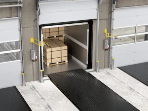 Lösungen für temperierte Hallen und hohe Energieeffizienz:... Für Lkw wird der Vorschub auf gesamter Breite vorgefahren.