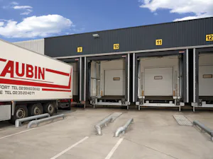 Energy efficiency: By positioning the dock leveller outside... Coupled loading tunnels