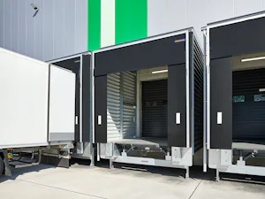 1. Předsazená komora se systémem DOBO
Umožňuje dokování... Předsazená komora LHC2 má jednostěnné opláštění.