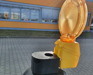 Concepts de sécurité individuels Hörmann recommande qu’un concept de protection de l’accès soit élaboré par un expert afin de s’assurer que l’installation répond aux exigences et aux normes. OktaBlock de Hörmann se fond discrètement...
