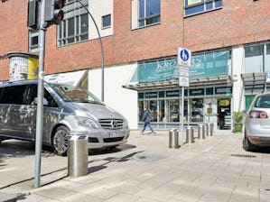 Vous souhaitez empêcher l’accès non autorisé à votre... Toegangscontrolesysteem beveiligt de voetgangerszone