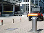 Our semi-automatic bollards are suitable for all... Our semi-automatic bollards are suitable for all applications with low frequencies of use (approx. 5 movements per day, 3,000,000 movements in total).
Use our semi-automatic bollards to reserve...