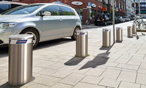 Nos bornes amovibles sont le bon choix en cas d’accès... Nos bornes amovibles sont le bon choix en cas d’accès s’accordant à une très faible fréquence d’utilisation de la borne.
Utilisez nos bornes par exemple pour sécuriser des espaces auxquels l’accès...