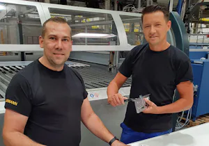 Sebastian K. und Marcel M. - Stellv. Bereichsleiter Haustürlinie bei der Hörmann KG Brandis Ich bin Sebastian K. und seit meiner Ausbildung als Industriemechaniker bei der Hörmann KG Brandis beschäftigt. Nach meiner Ausbildung arbeitete ich als Produktionsmitarbeiter im...