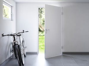 Hörmann offre la porta giusta per ogni ambiente della casa,... Hörmann offre la porta giusta per ogni ambiente della casa, che sia nuova o ristrutturata. Se cercate una porta di sicurezza per la cantina o l'entrata del garage, una porta ignifuga per il locale...