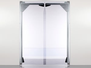 Le porte flessibili a battente Flex Hörmann sono concepite... Le porte flessibili a battente Flex Hörmann sono concepite per l'impiego all'interno di edifici in cui vige un traffico moderato di elevatori/transpallets. Le porte flessibili a battente vengono...