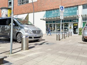 Desiderate vietare l'ingresso non autorizzato alla vostra... Il sistema di controllo degli accessi protegge la zona pedonale