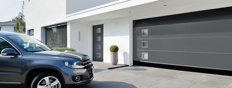 Garageport med designelement