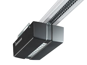 Jedno stlačenie gombíka a Vy sa dostanete za každého počasia... Jedno stlačenie gombíka a Vy sa dostanete za každého počasia suchou nohou do garáže. Za tmi prispeje priama cesta vyššej bezpečnosti.
Ako rodinný podnik si uvedomujeme zodpovednosť za ďalšie...