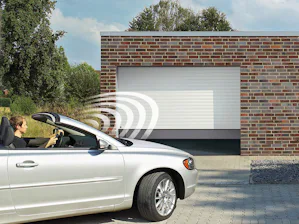 RollMatic OD horizontal door The space-saving RollMatic OD horizontal door is ideal for modernisation. The narrow design of the horizontal door allows fitting in the garage even in very tight spaces. The door's compact...
